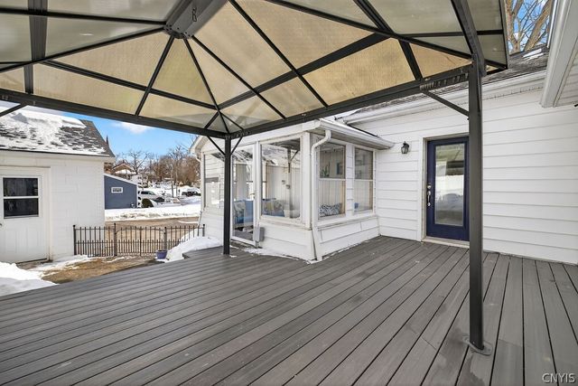 110 Jefferson Street, Schroeppel, NY 13135