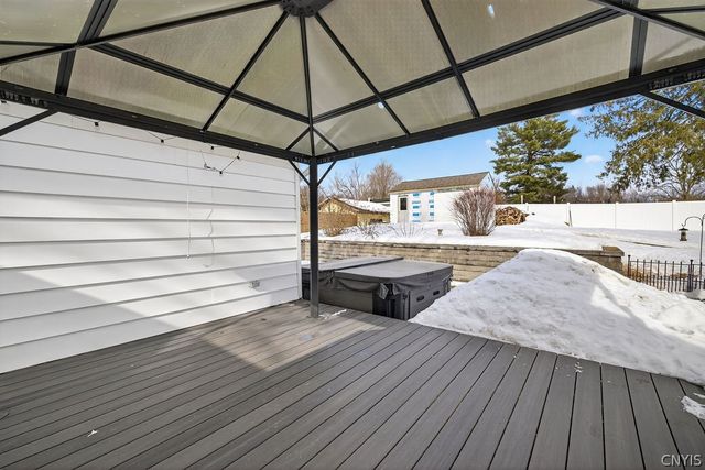 110 Jefferson Street, Schroeppel, NY 13135