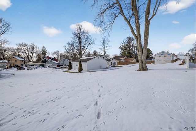 110 Jefferson Street, Schroeppel, NY 13135