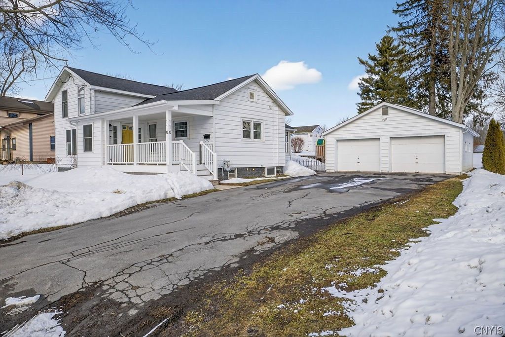 110 Jefferson Street, Schroeppel, NY 13135