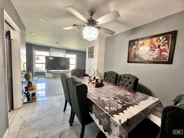 2021 Belle Terrace, Bakersfield, CA 93304