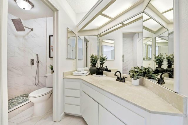 1066 Cedar Gables Drive, San Jose, CA 95118