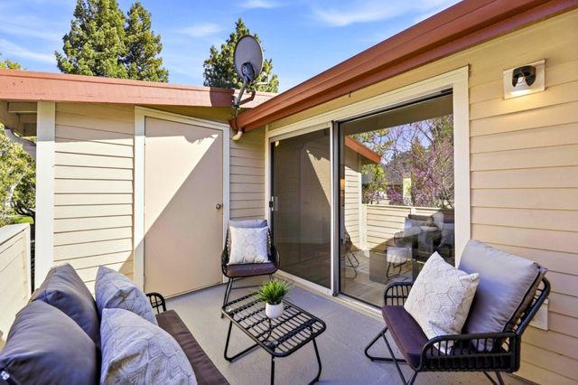 1066 Cedar Gables Drive, San Jose, CA 95118