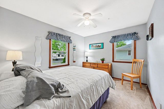 11221 Arrowhead Street NW, Coon Rapids, MN 55433
