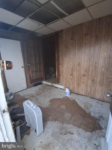 2627 S 73RD ST, Philadelphia, PA 19153