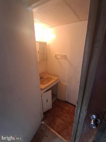 2627 S 73RD ST, Philadelphia, PA 19153