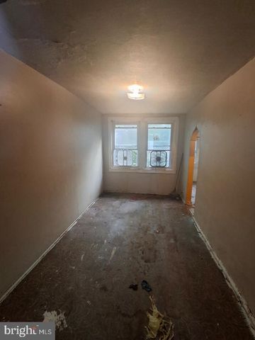 2627 S 73RD ST, Philadelphia, PA 19153