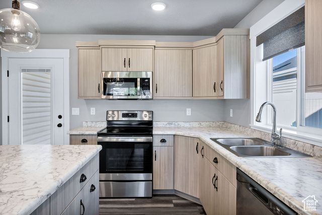 967 W 820 N, Tremonton, UT 84337