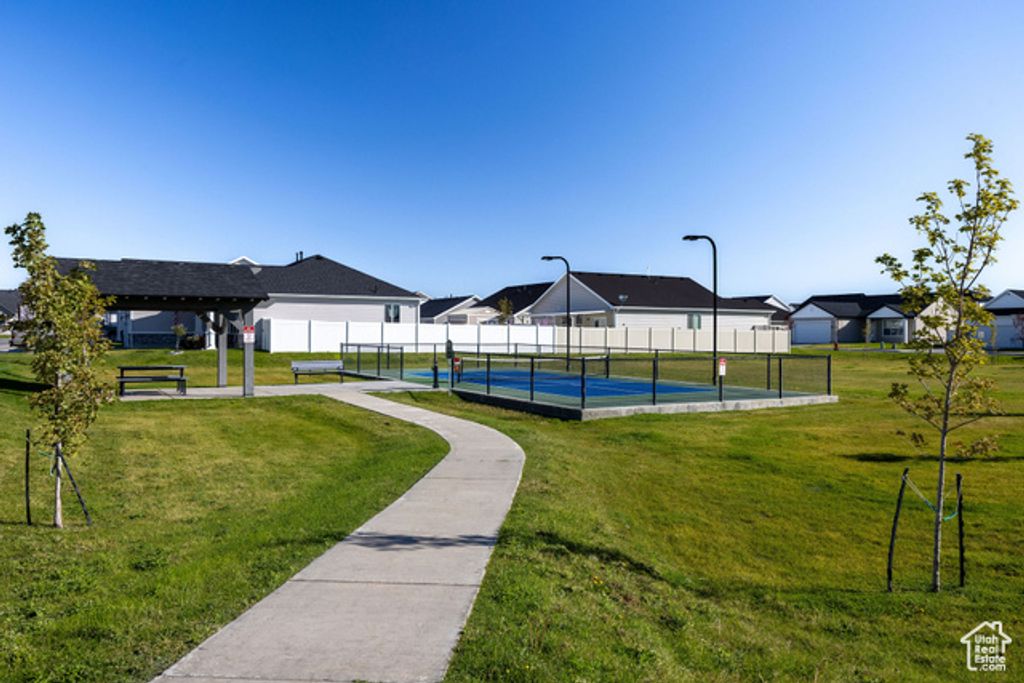 Image 4 of property listing at 967 W 820 N, Tremonton, UT 84337