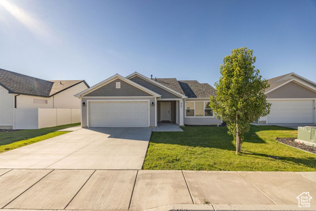 Image 6 of property listing at 967 W 820 N, Tremonton, UT 84337