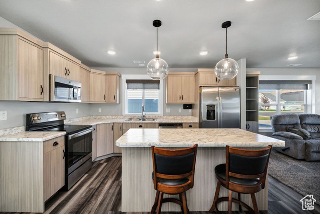 Image 9 of property listing at 967 W 820 N, Tremonton, UT 84337