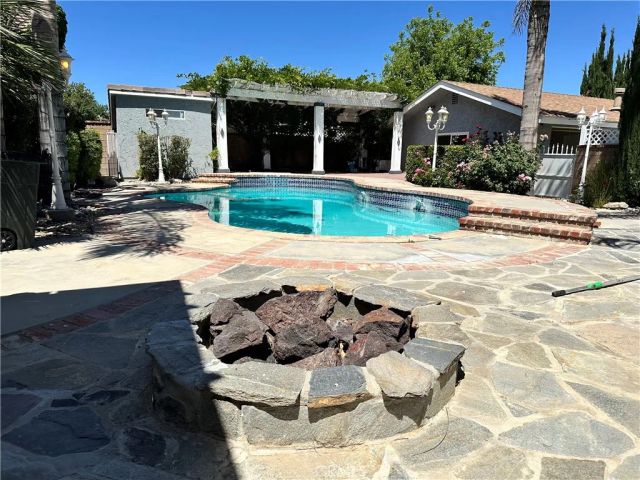 4761 W Avenue North, Quartz Hill, CA 93536