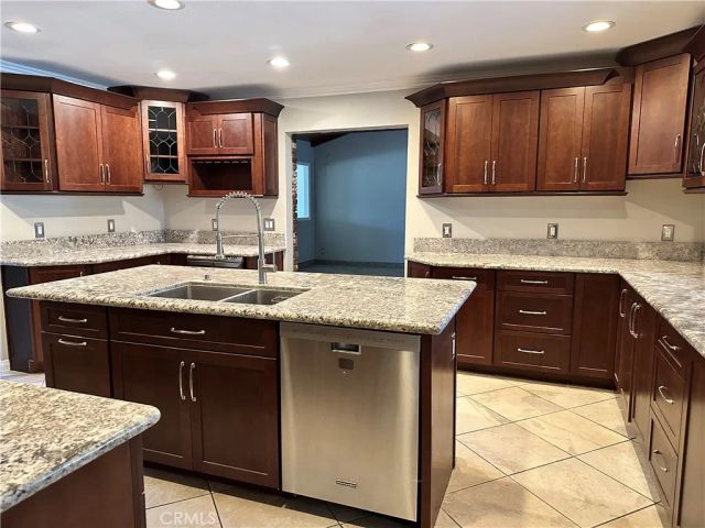 4761 W Avenue North, Quartz Hill, CA 93536