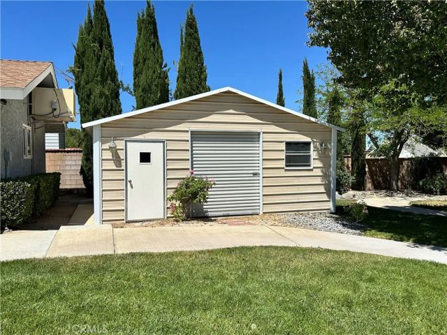 4761 W Avenue North, Quartz Hill, CA 93536