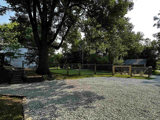1001 S Rogers Street, Bloomington, IN 47403
