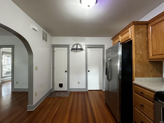 1001 S Rogers Street, Bloomington, IN 47403