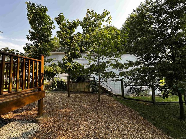1001 S Rogers Street, Bloomington, IN 47403