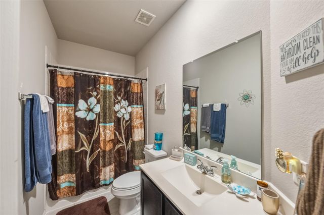 15439 Aberdeen Wood Drive, Humble, TX 77346