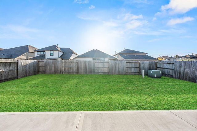 15439 Aberdeen Wood Drive, Humble, TX 77346