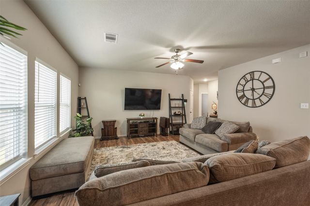 15439 Aberdeen Wood Drive, Humble, TX 77346