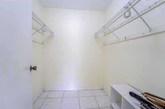 1437 SE Rivergreen Circle, Port St Lucie, FL 34952