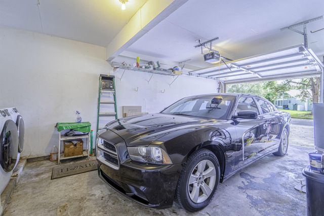 1437 SE Rivergreen Circle, Port St Lucie, FL 34952