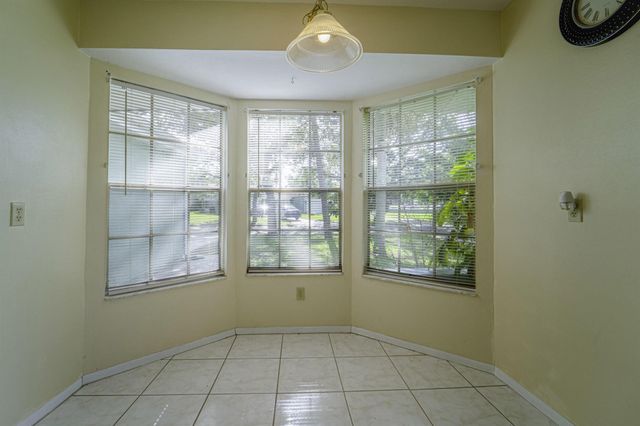 1437 SE Rivergreen Circle, Port St Lucie, FL 34952