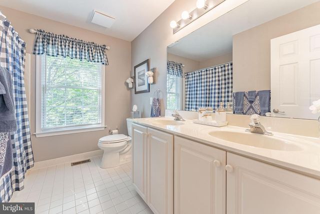 168 WALNUT RUN RD, Landenberg, PA 19350