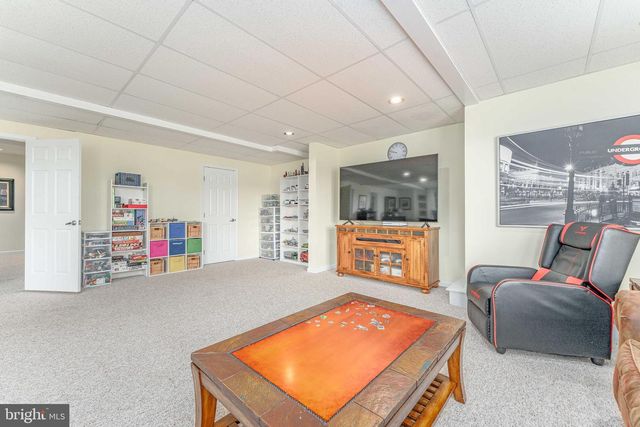 168 WALNUT RUN RD, Landenberg, PA 19350