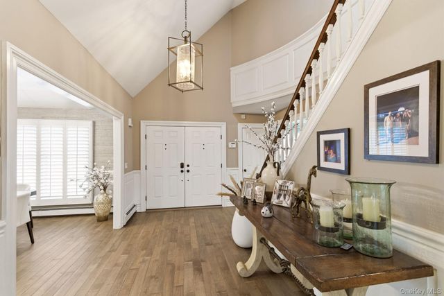 9 Sage Brush Court, East Setauket, NY 11733