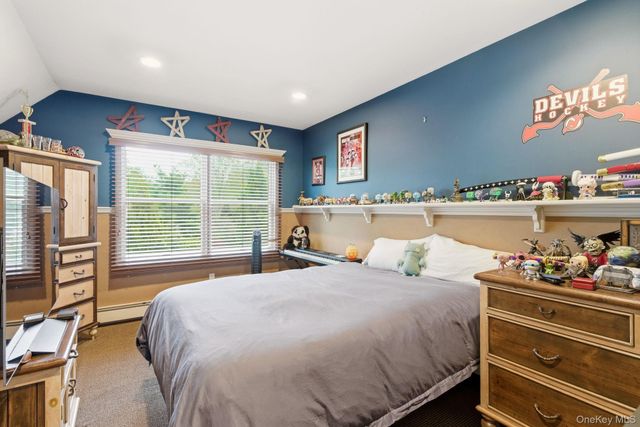 9 Sage Brush Court, East Setauket, NY 11733