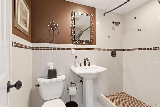 9 Sage Brush Court, East Setauket, NY 11733