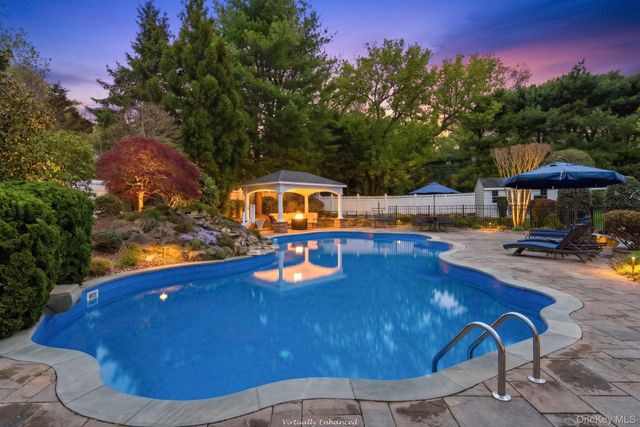 9 Sage Brush Court, East Setauket, NY 11733