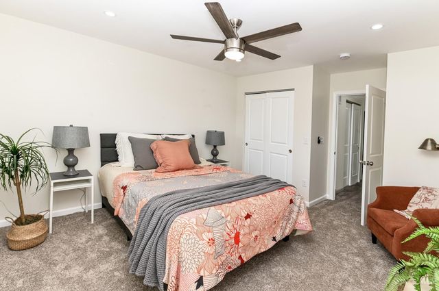 1730 Hewitt Avenue, Cincinnati, OH 45207