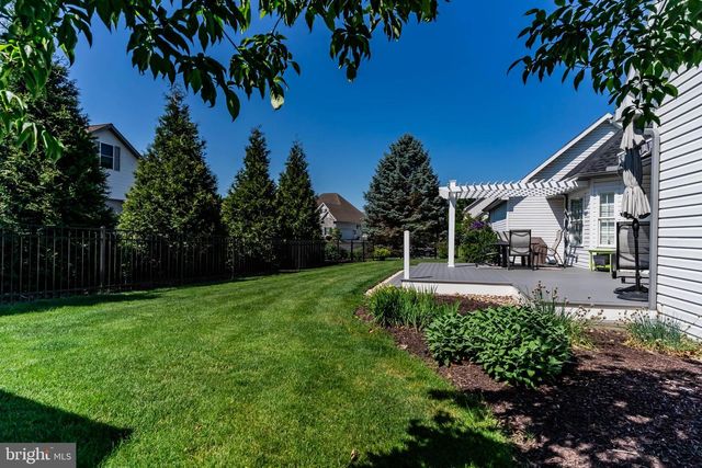 197 BEECHWOOD LANE E, Chambersburg, PA 17201