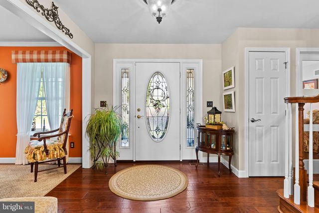 197 BEECHWOOD LANE E, Chambersburg, PA 17201