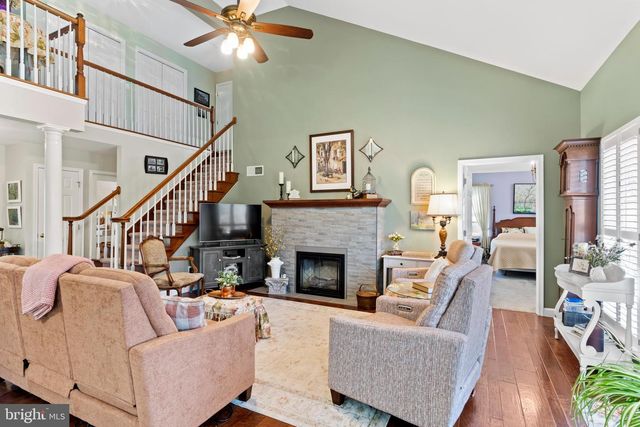 197 BEECHWOOD LANE E, Chambersburg, PA 17201