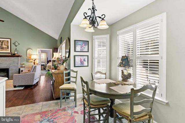 197 BEECHWOOD LANE E, Chambersburg, PA 17201