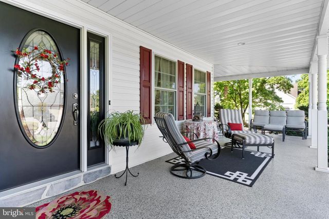 197 BEECHWOOD LANE E, Chambersburg, PA 17201