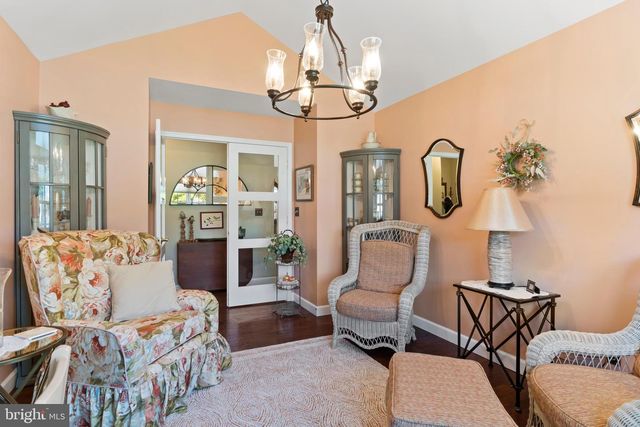 197 BEECHWOOD LANE E, Chambersburg, PA 17201