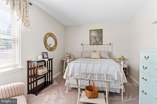 197 BEECHWOOD LANE E, Chambersburg, PA 17201