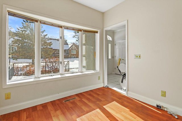 55 Golf Parkway, Madison, WI 53704