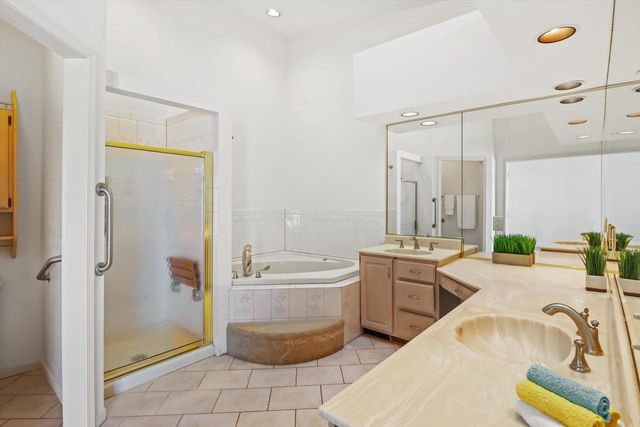 55 Golf Parkway, Madison, WI 53704