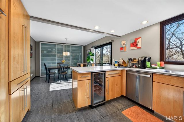 1514 Birnamwood Trail Drive, Ballwin, MO 63021