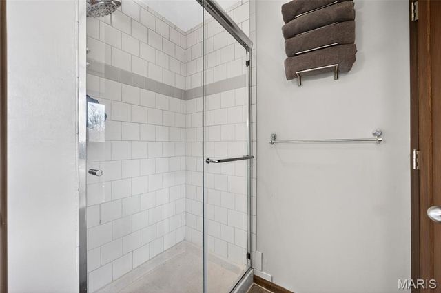 1514 Birnamwood Trail Drive, Ballwin, MO 63021