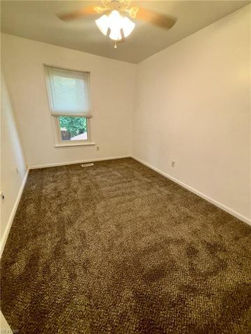 2487 Reagan AVE, Virginia Beach, VA 23454