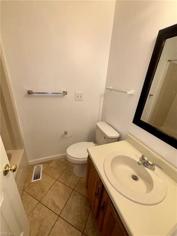 2487 Reagan AVE, Virginia Beach, VA 23454
