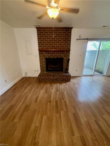 2487 Reagan AVE, Virginia Beach, VA 23454