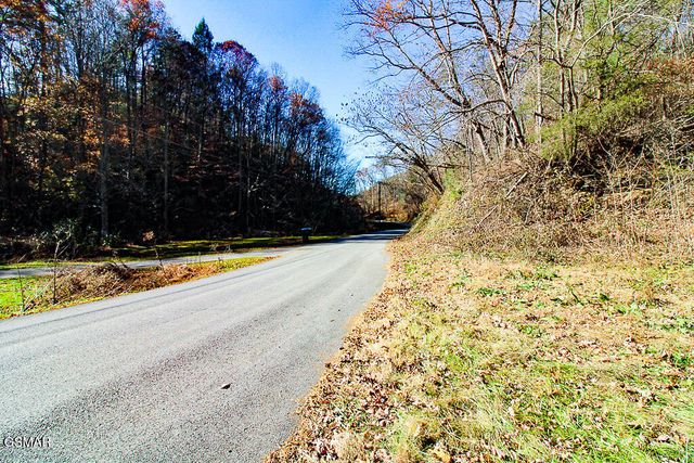 443 Huskey Grove Road, Sevierville, TN 37876