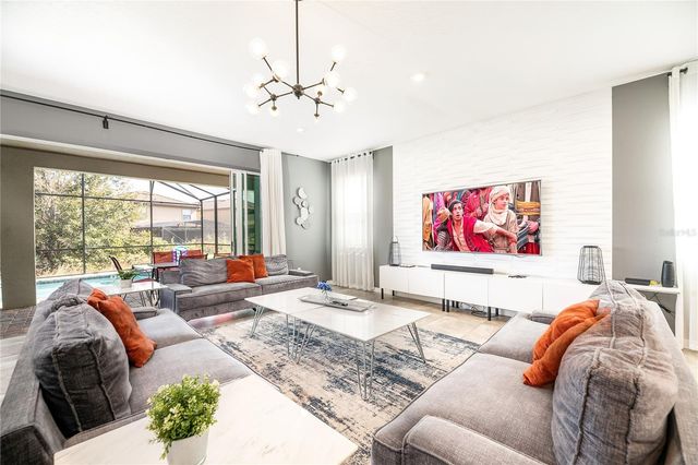 8900 CAROLINE BAY COURT, Kissimmee, FL 34747